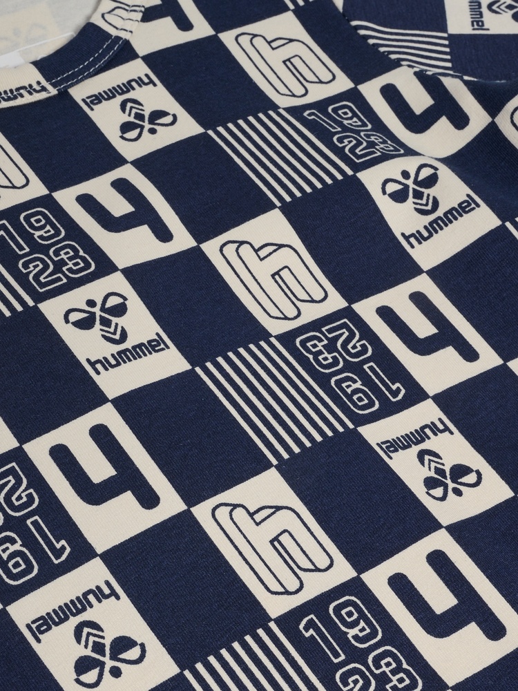 HummelKinderBodysJanusBodySS224630BlackIris-98-ca3Jahre