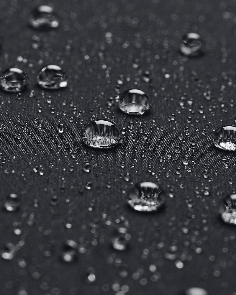 UnderArmourDamenSoftshelljackeShieldHoodedJacket1371595Black002-XXS