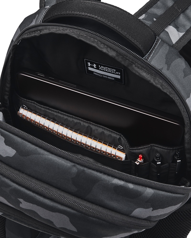 UnderArmourRucksackUaHustle60BackpackRed001-USOSFM