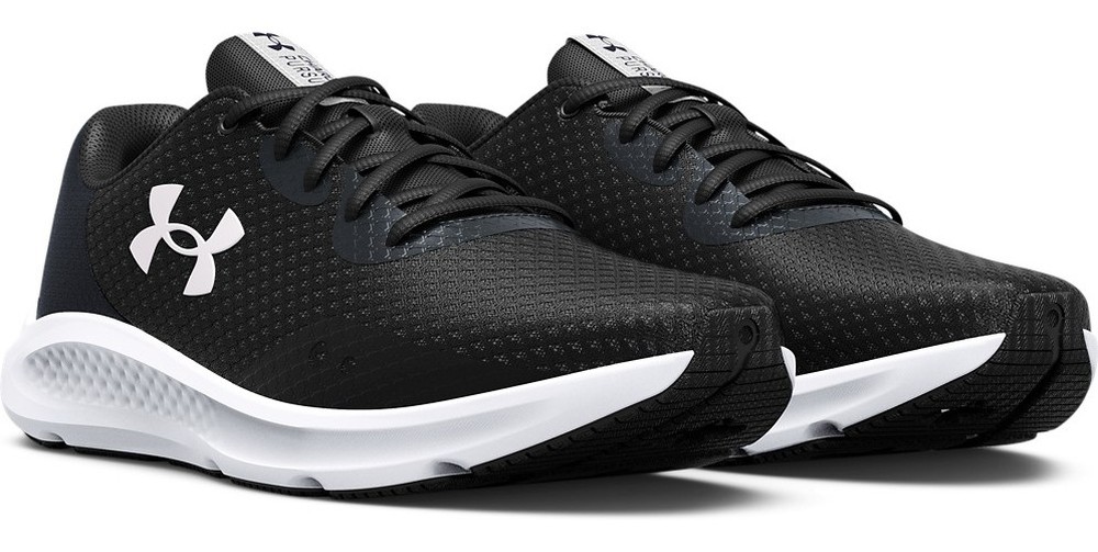 UnderArmourUAChargedPursuit3LaufschuheBlack-40US7