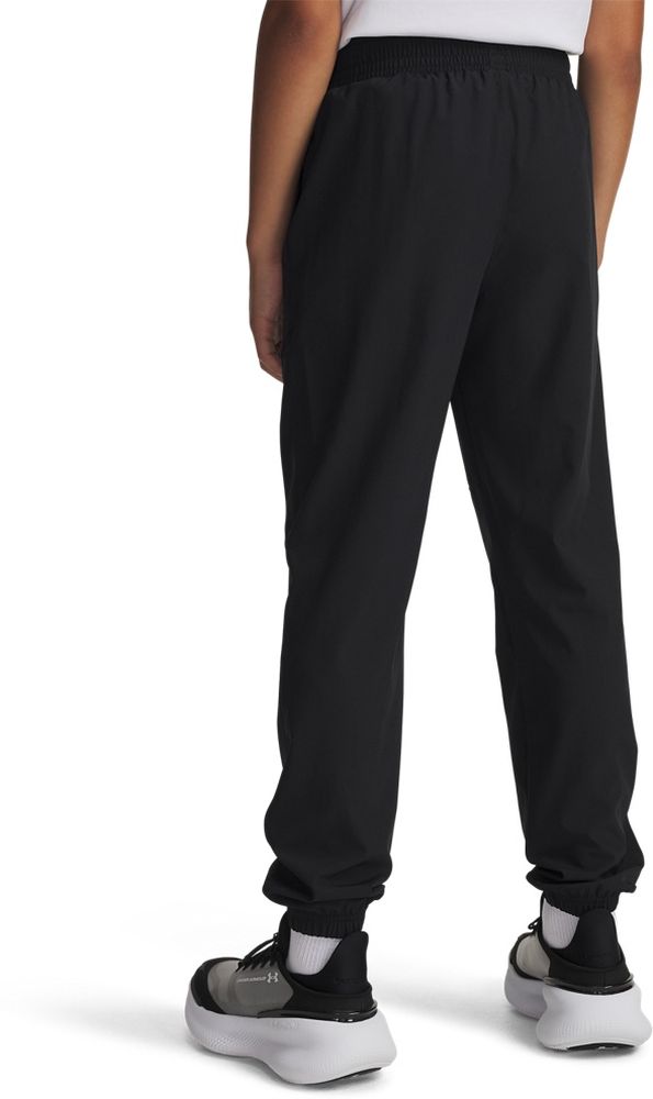 UnderArmourKinderJogginghoseBUnstoppableWovenJogger6003747Black001-LUSYLG