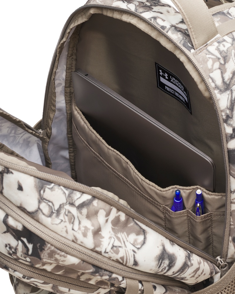 UnderArmourHustle60Rucksack1384672Brown200-USOSFM