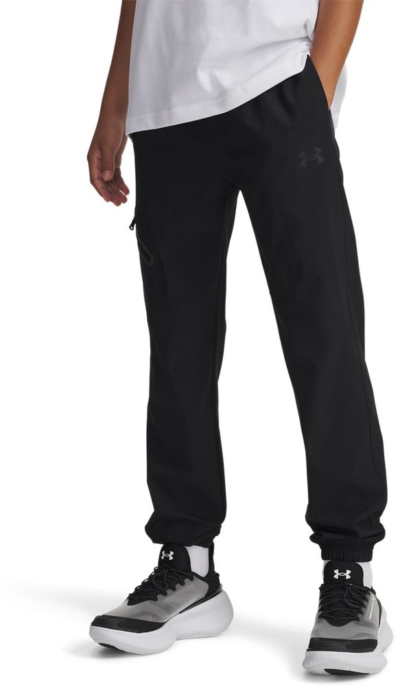 UnderArmourKinderJogginghoseBUnstoppableWovenJogger6003747Black001-LUSYLG