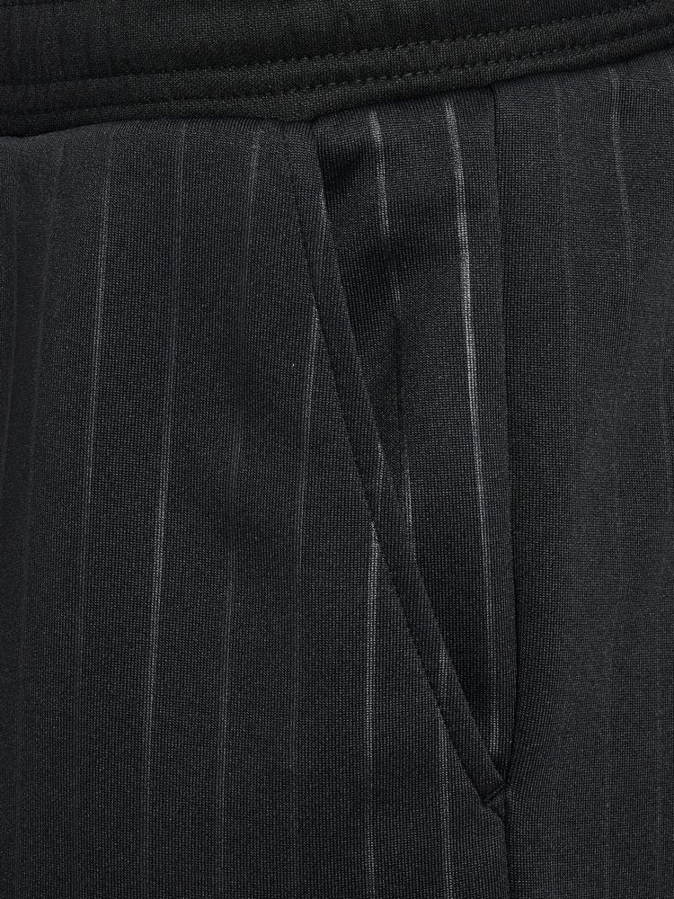 HummelStripeShorts234017