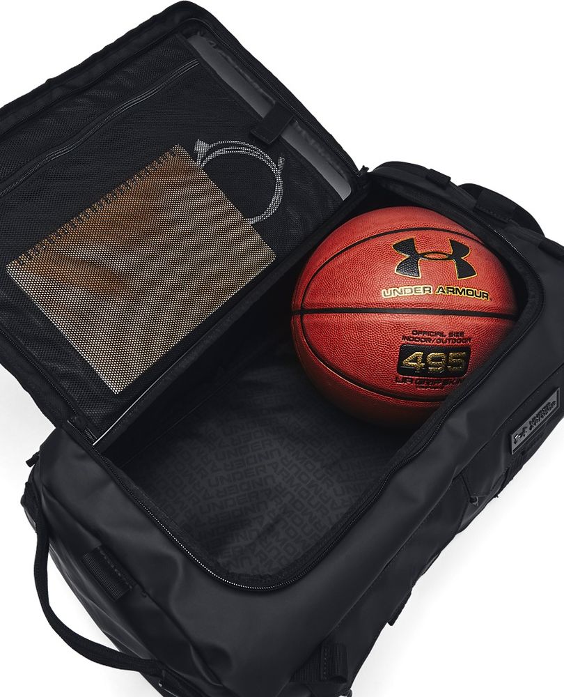 UnderArmourRucksackUaTriumphBackpackDuffleBlack001-USOSFM